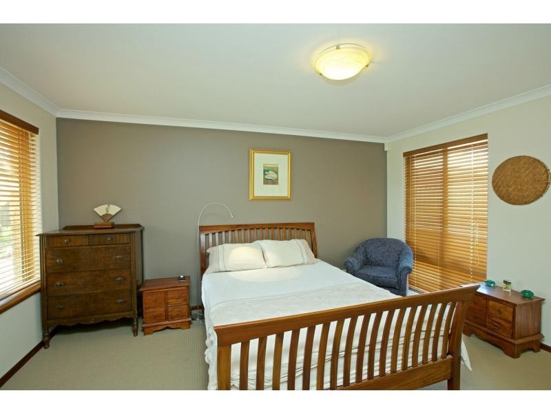 15 Inlet Grove, Mullaloo WA 6027