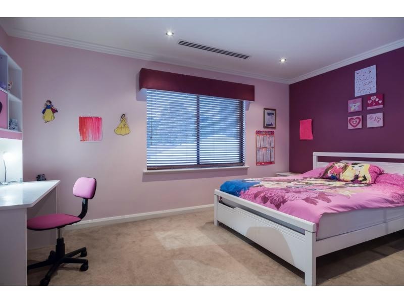 5 Chisholm Link, Madeley WA 6065