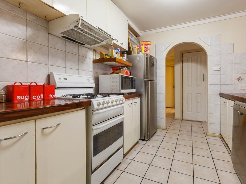 38 Rendell Way, Koondoola WA 6064