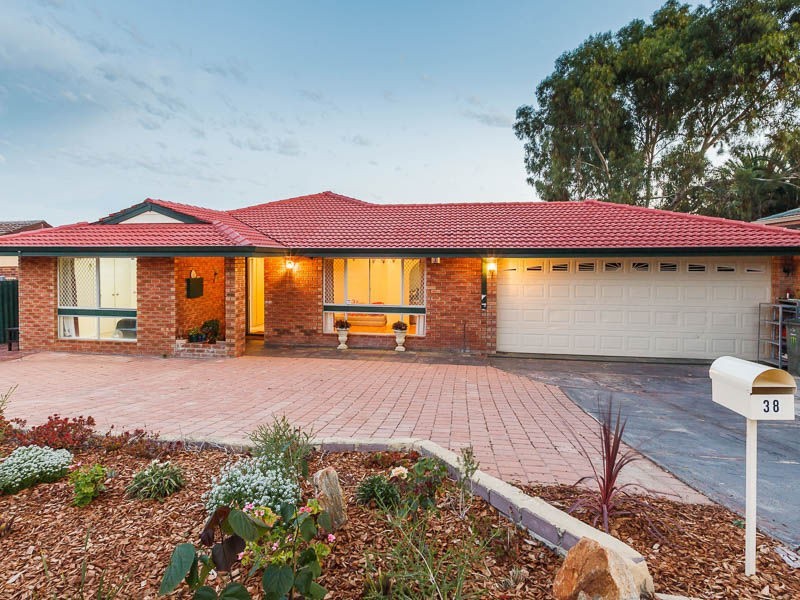 38 Rendell Way, Koondoola WA 6064