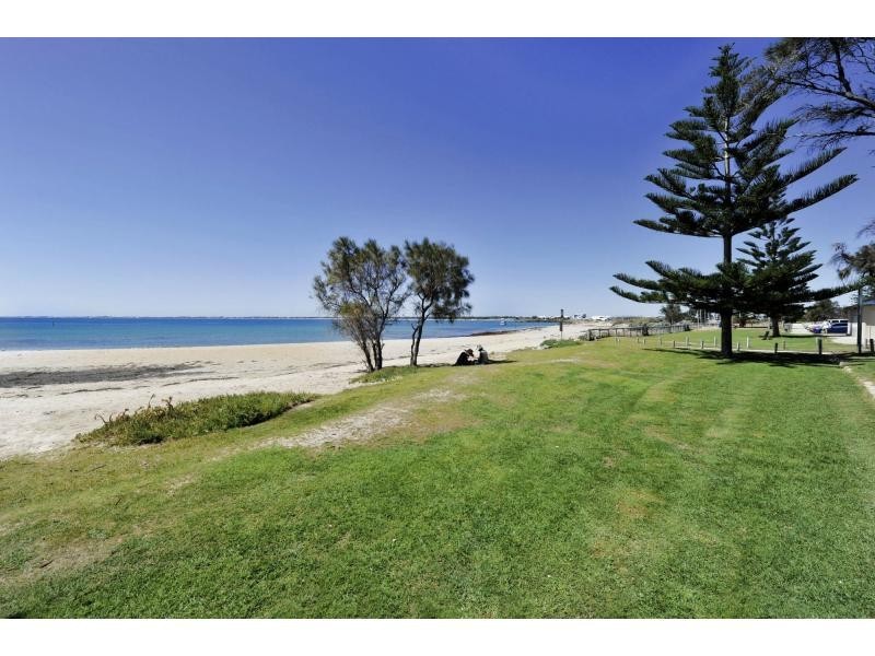 86 Leighton Road, Halls Head WA 6210