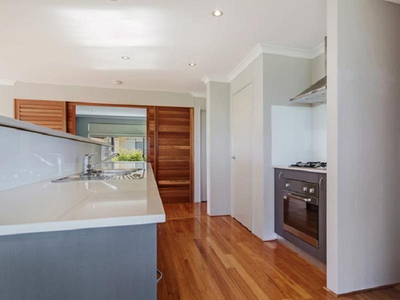 2/189 Rockingham Beach Road, Rockingham WA 6168