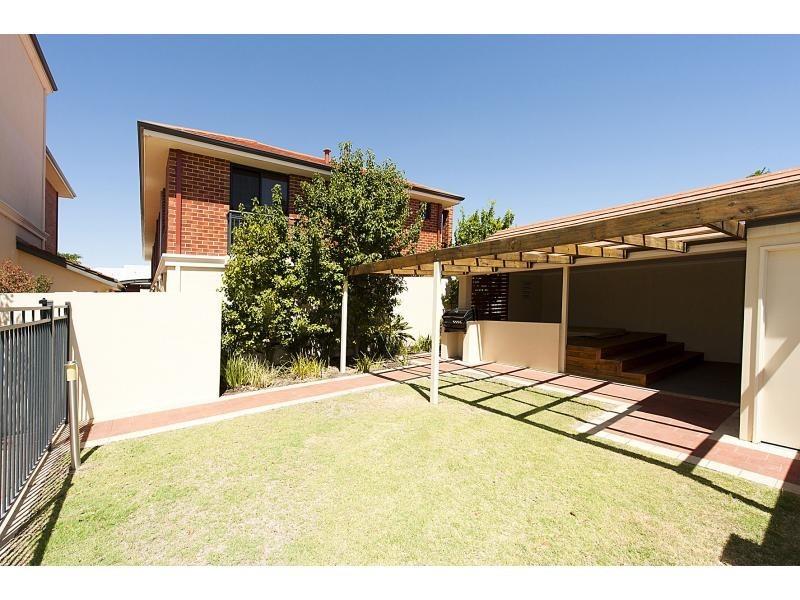 3/4 Lichfield Street, Victoria Park WA 6100