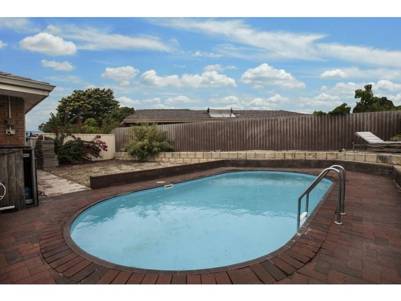 29 Parmelia Way, Craigie WA 6025