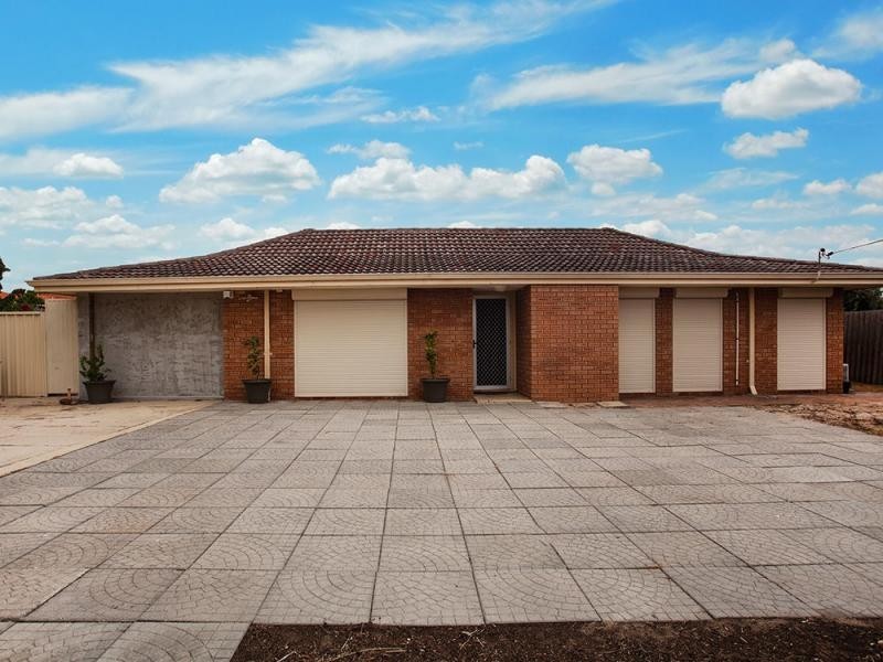 29 Parmelia Way, Craigie WA 6025