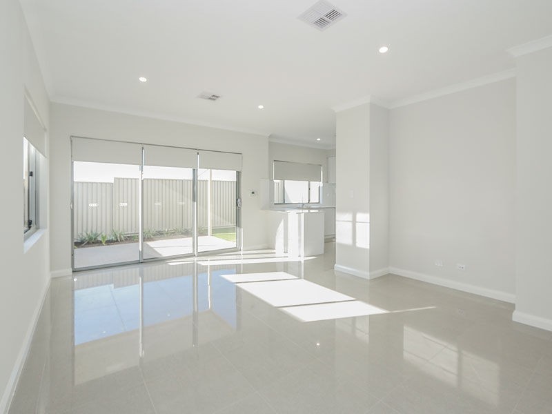 18 Mackerel Circuit, Alkimos WA 6038