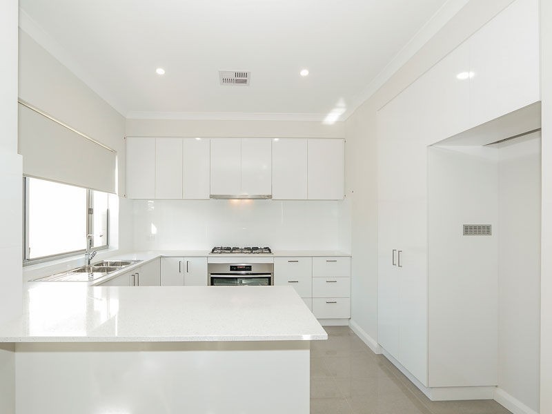 18 Mackerel Circuit, Alkimos WA 6038