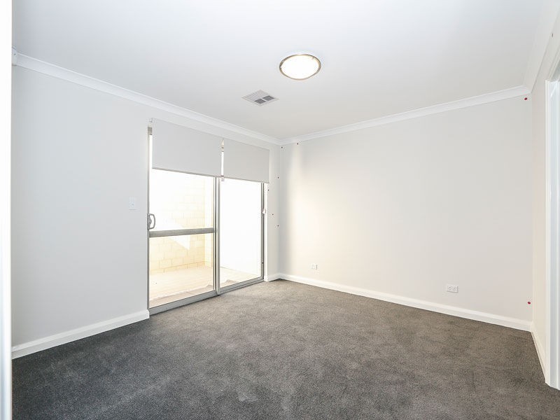 18 Mackerel Circuit, Alkimos WA 6038
