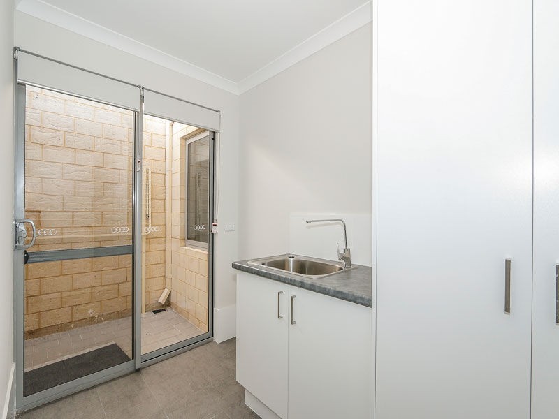 18 Mackerel Circuit, Alkimos WA 6038