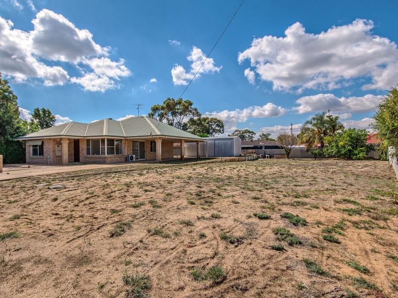15 Mekong Way, Greenfields WA 6210
