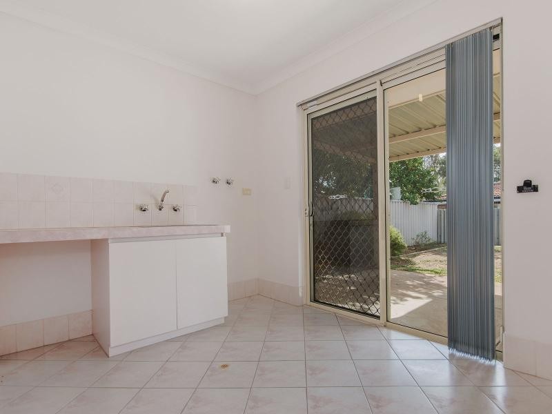 15 Mekong Way, Greenfields WA 6210