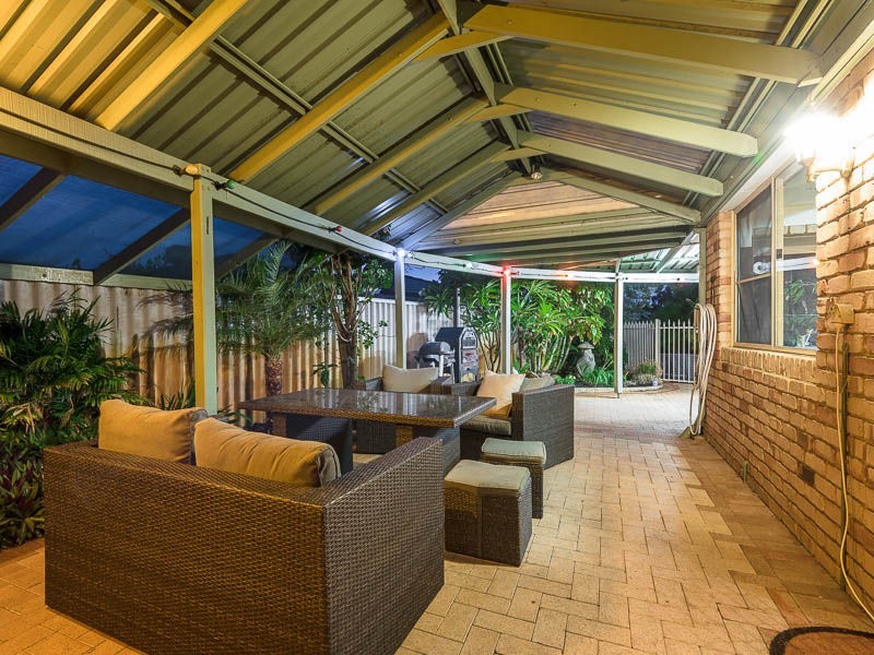 53 Pelican Parade, Ballajura WA 6066