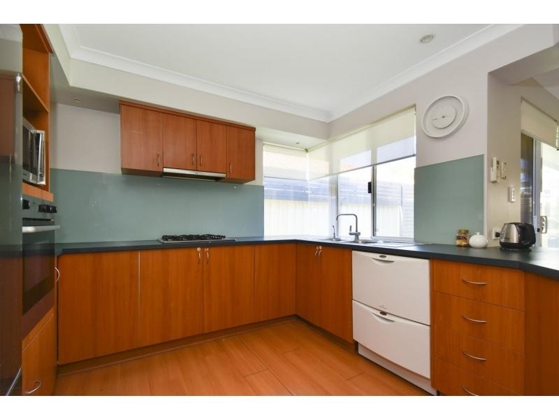 10 Abrolhos Drive, Heathridge WA 6027