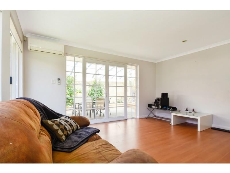 10 Abrolhos Drive, Heathridge WA 6027