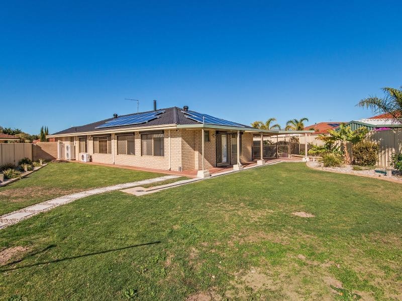 18 St Tropez Court, Port Kennedy WA 6172