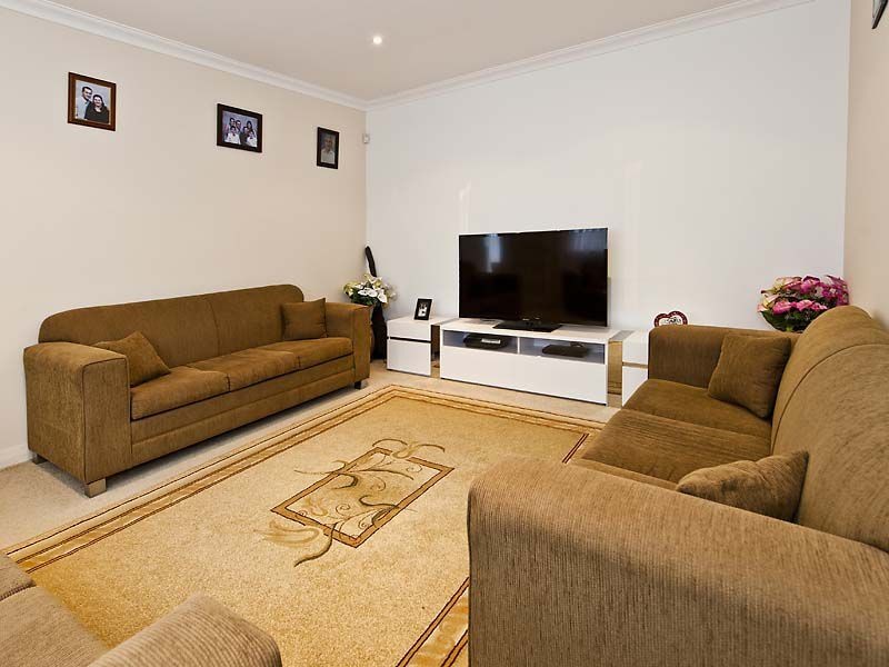 2 Fermaner Street, Karrinyup WA 6018