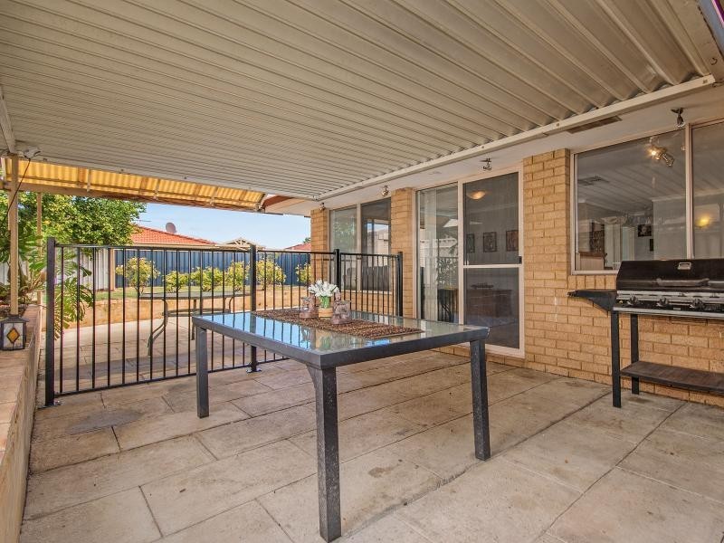 8 Gazelle Pass, Warnbro WA 6169