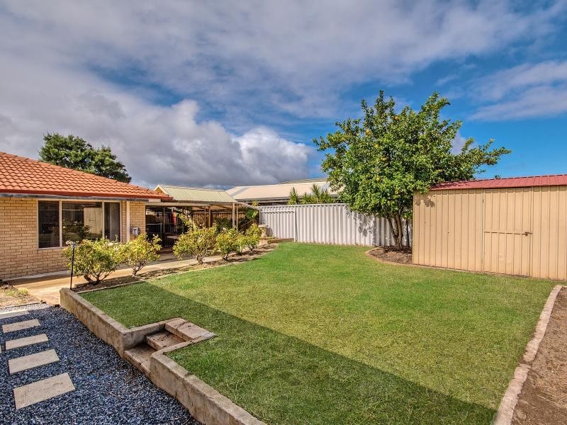 8 Gazelle Pass, Warnbro WA 6169