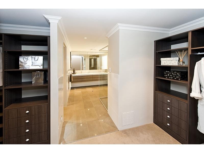 20 Orsino Boulevard, North Coogee WA 6163