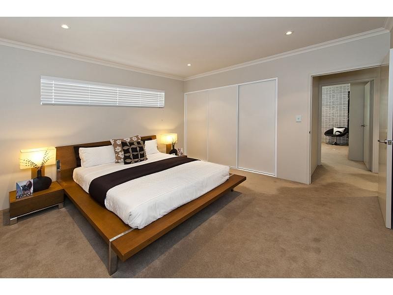 20 Orsino Boulevard, North Coogee WA 6163