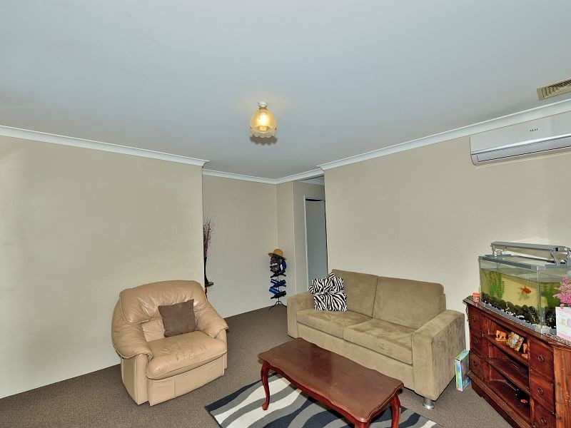 6 Ash Court, Halls Head WA 6210