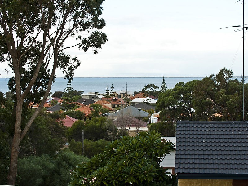 8 Argosy Street, Falcon WA 6210