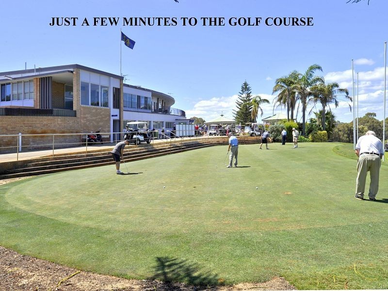 2/113 Janis Street, Halls Head WA 6210