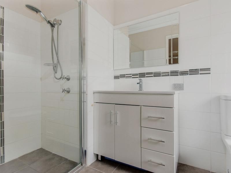 16 La Manche Avenue, Port Kennedy WA 6172