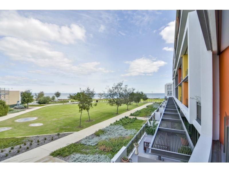 21/37 Orsino Boulevard, North Coogee WA 6163