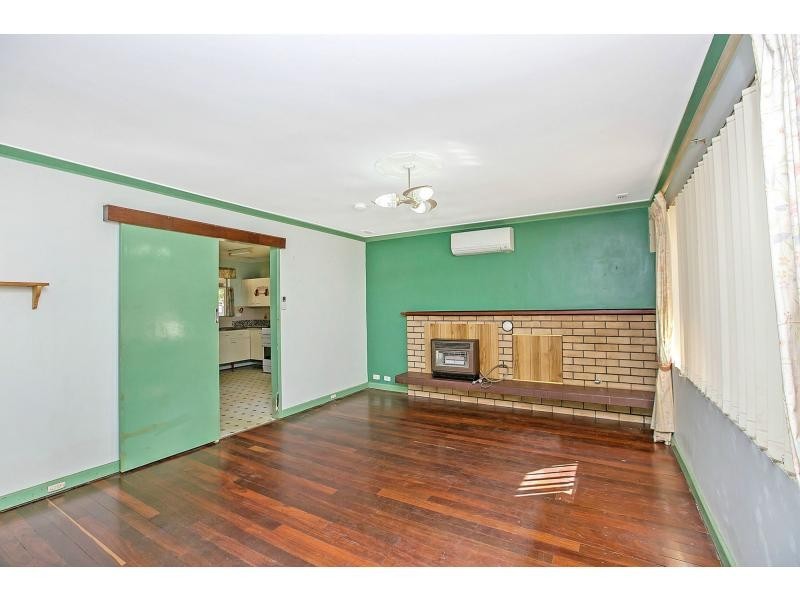 22 Brigalow Way, Armadale WA 6112