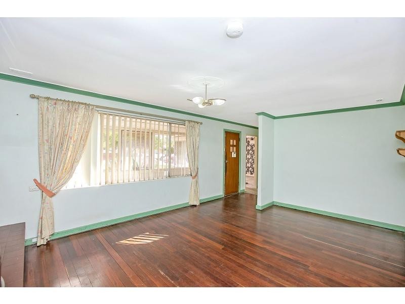 22 Brigalow Way, Armadale WA 6112