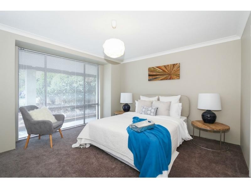 15 Alocasia Close, South Lake WA 6164