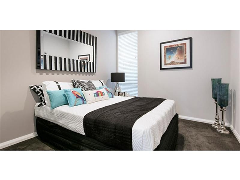 24 Midsummer Avenue, Jindalee WA 6036