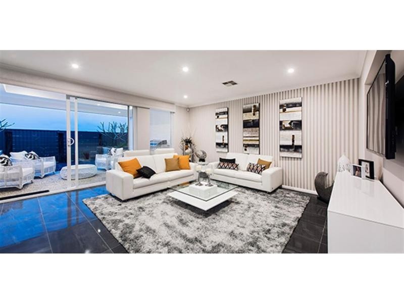 24 Midsummer Avenue, Jindalee WA 6036