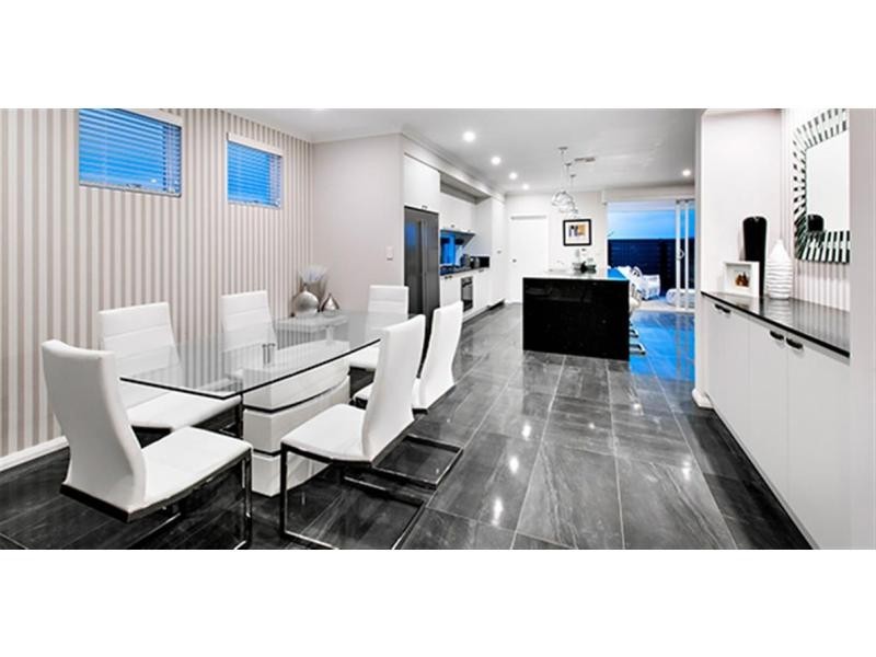 24 Midsummer Avenue, Jindalee WA 6036