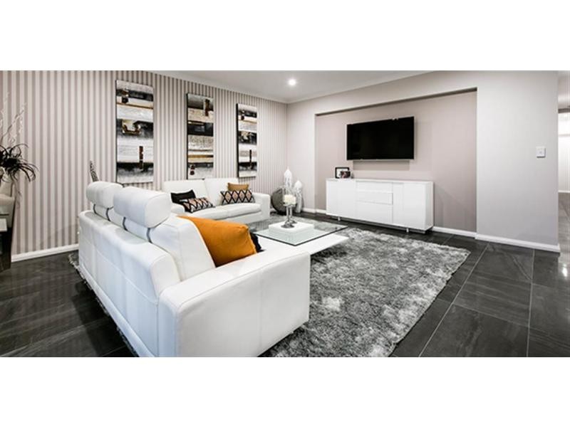 24 Midsummer Avenue, Jindalee WA 6036