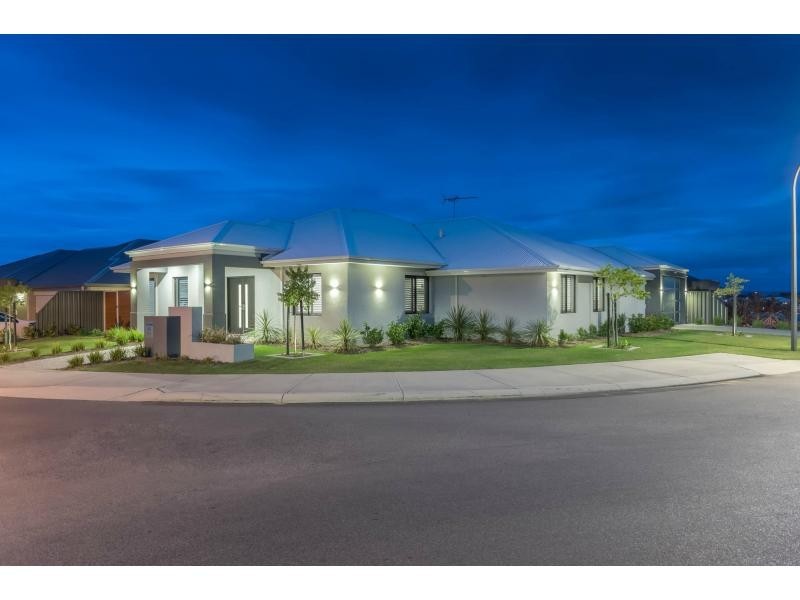 64 Raeside Drive, Landsdale WA 6065