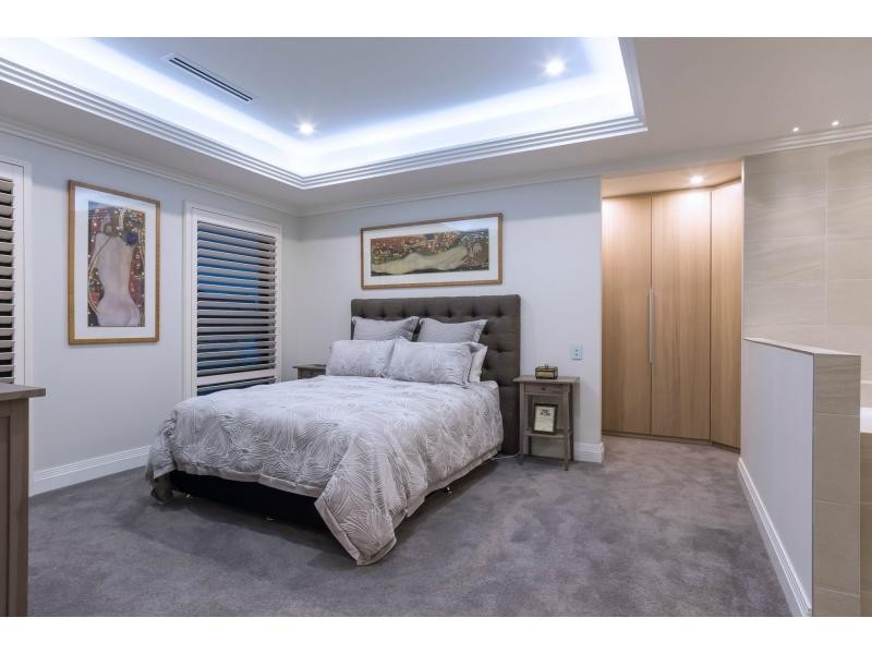 64 Raeside Drive, Landsdale WA 6065