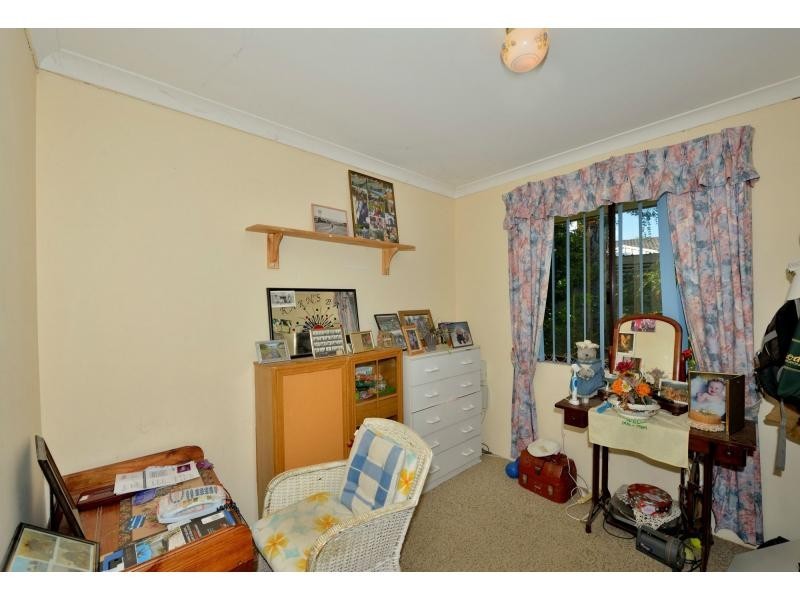 4 Sunningdale Chase, Meadow Springs WA 6210