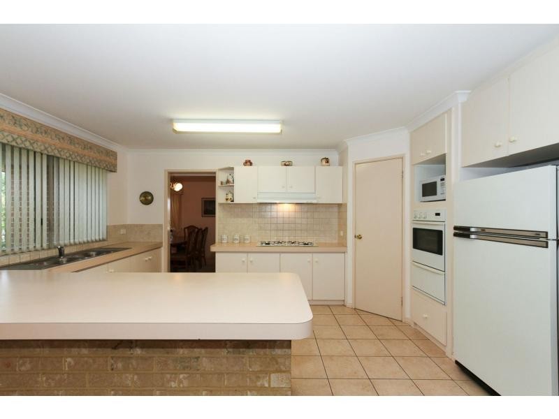 21 Havenvale Crescent, Dianella WA 6059