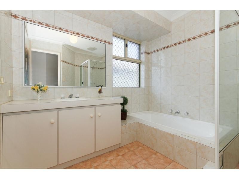 21 Havenvale Crescent, Dianella WA 6059