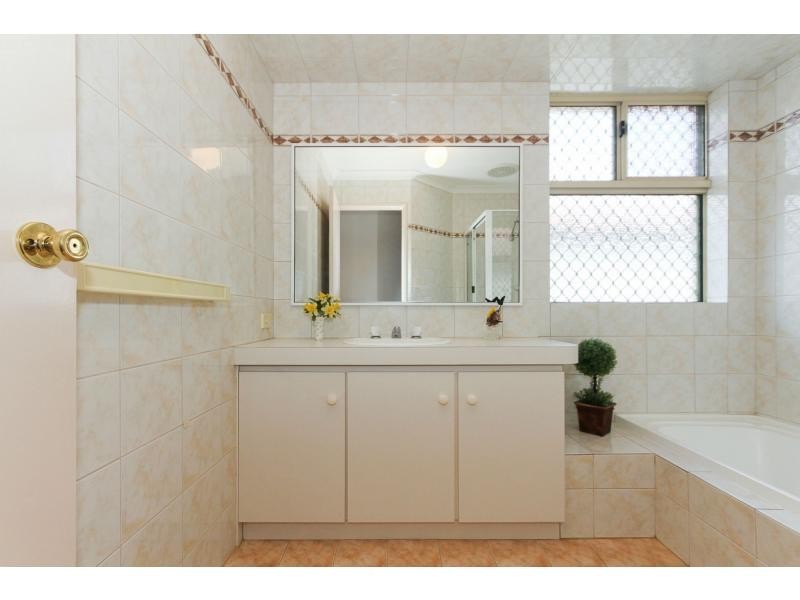 21 Havenvale Crescent, Dianella WA 6059