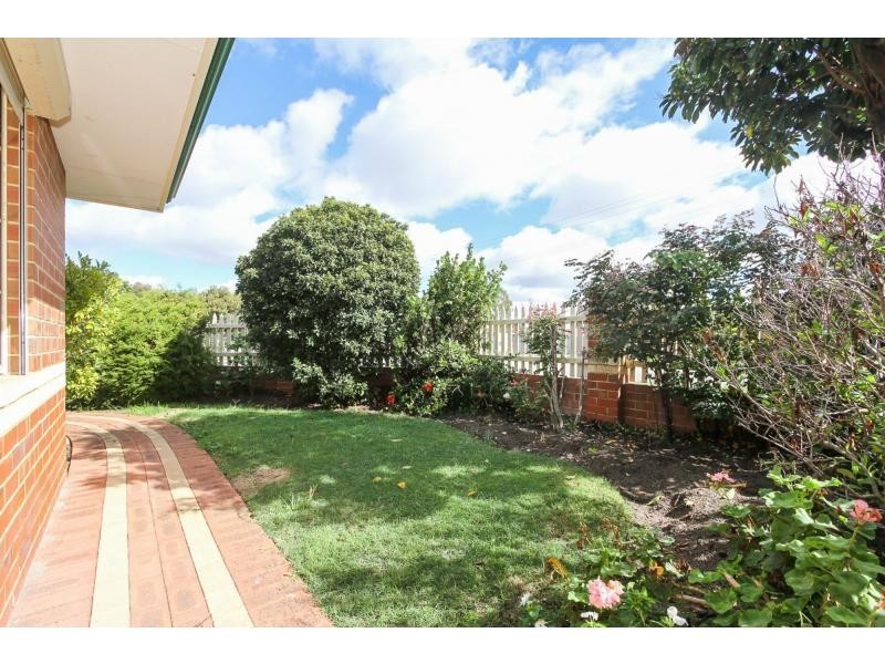 21 Havenvale Crescent, Dianella WA 6059