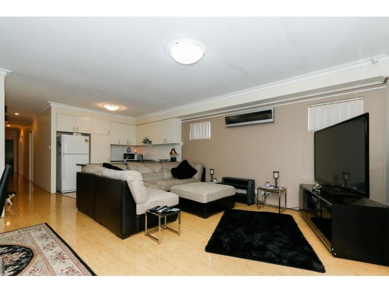 Unit 3/2B Chailey Place, Balga WA 6061