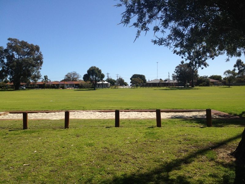 Unit 3/2B Chailey Place, Balga WA 6061