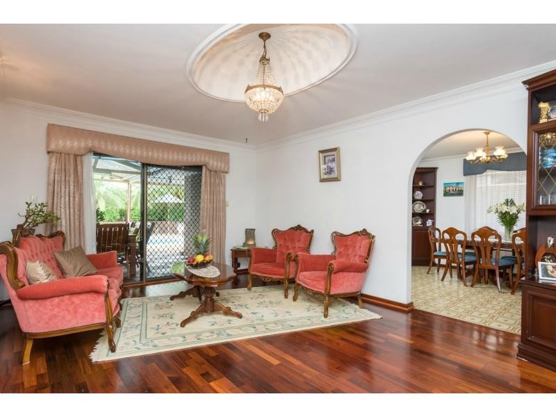 30 Giralt Road, Marangaroo WA 6064