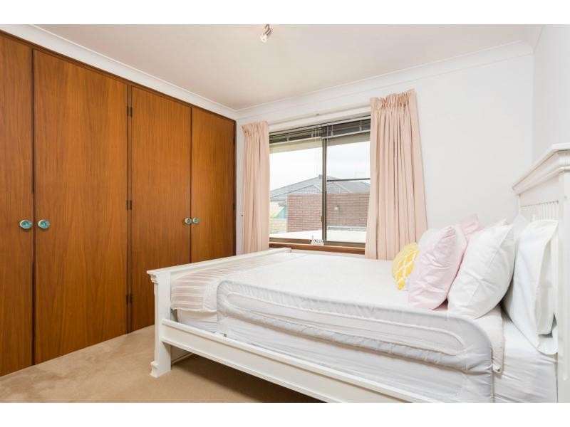 30 Giralt Road, Marangaroo WA 6064