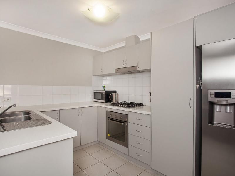 6 Garrett Way, Clarkson WA 6030