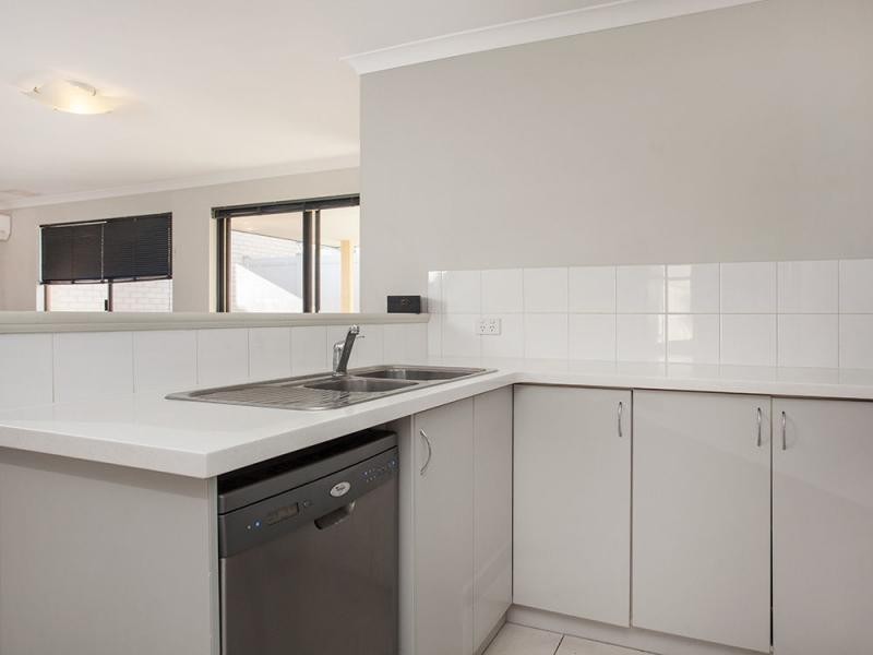 6 Garrett Way, Clarkson WA 6030