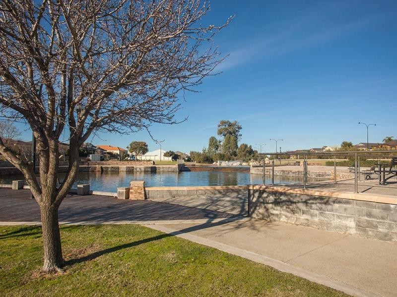 6 Garrett Way, Clarkson WA 6030